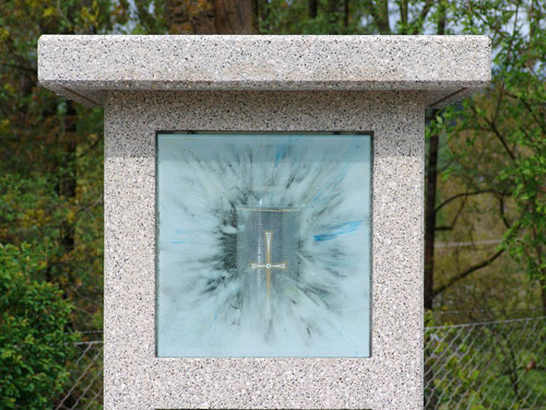 GLAS POIGER | Urnenwand . TECHNIK