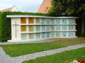 GLAS POIGER | Urnenwandgestaltung Windberg